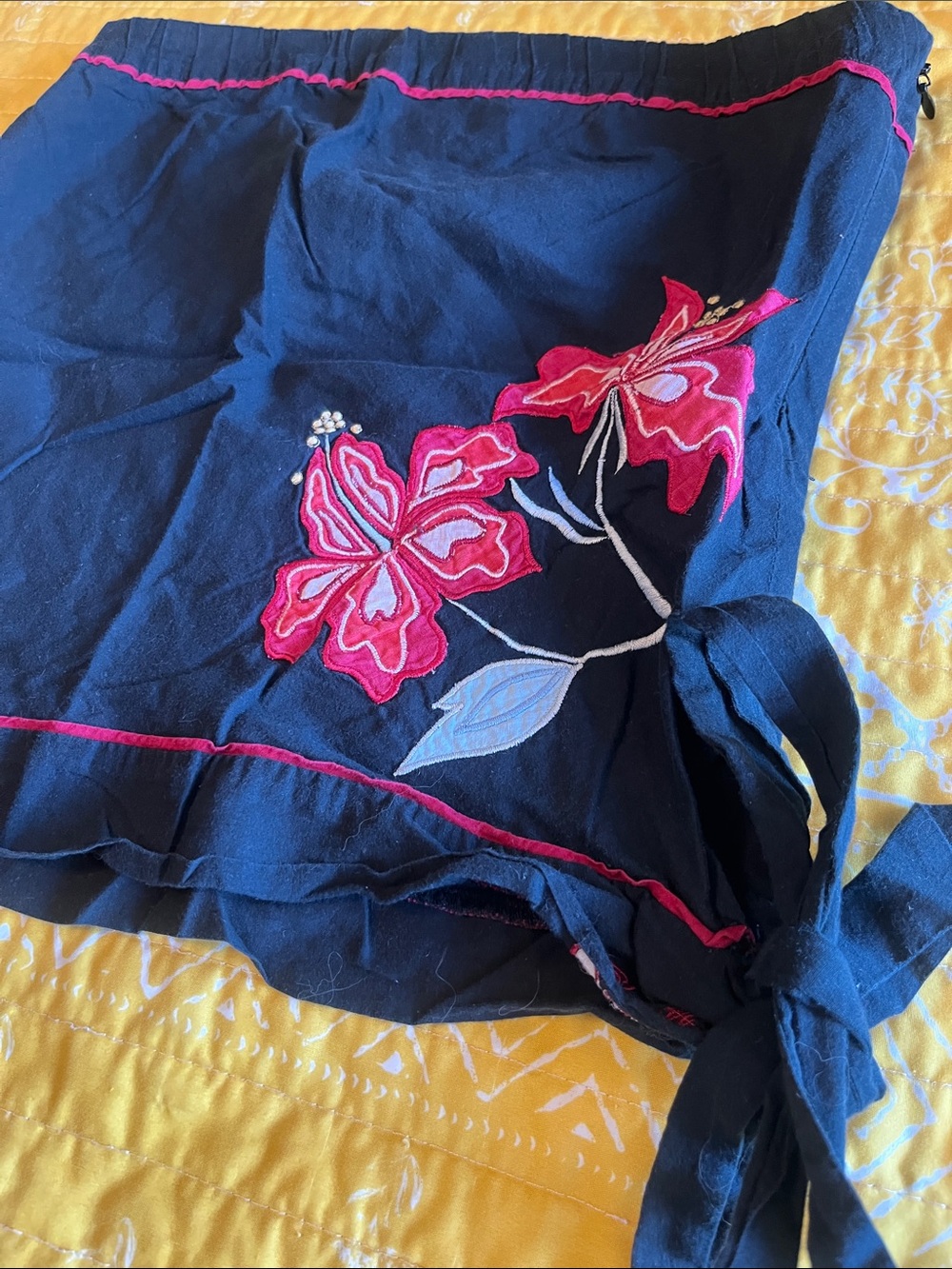 Women’s black Strapless O’neill top with Floral Embroidery